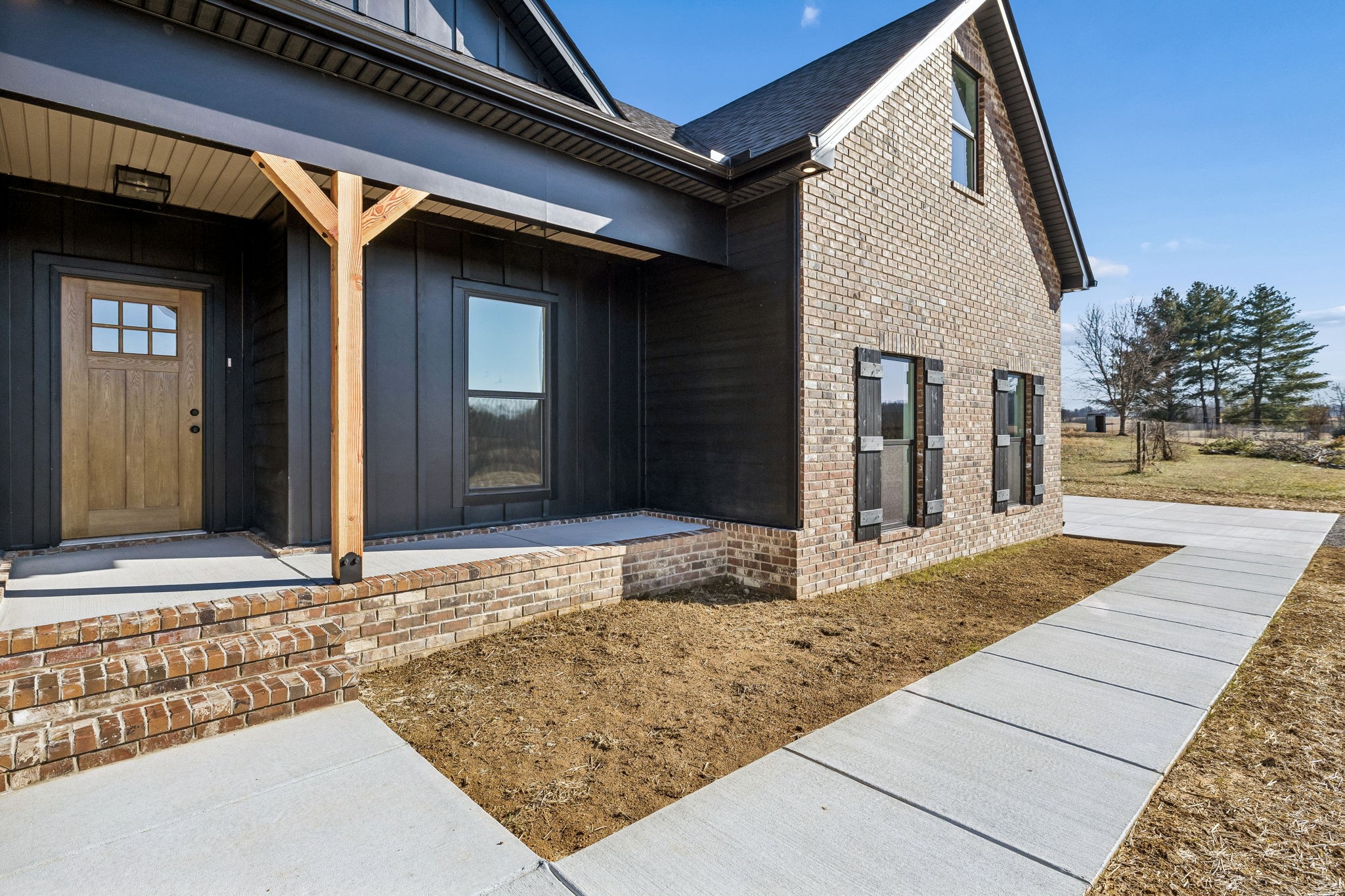 2253 County House Rd