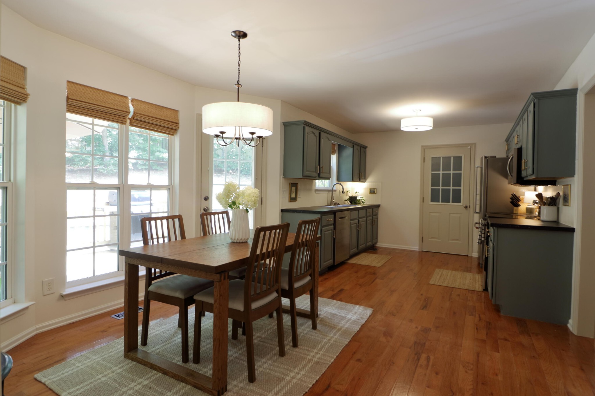 5175 Frontage Road NW