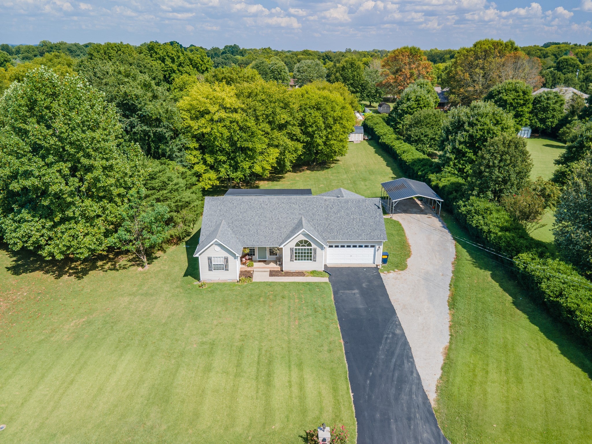 463 White Oak Trl