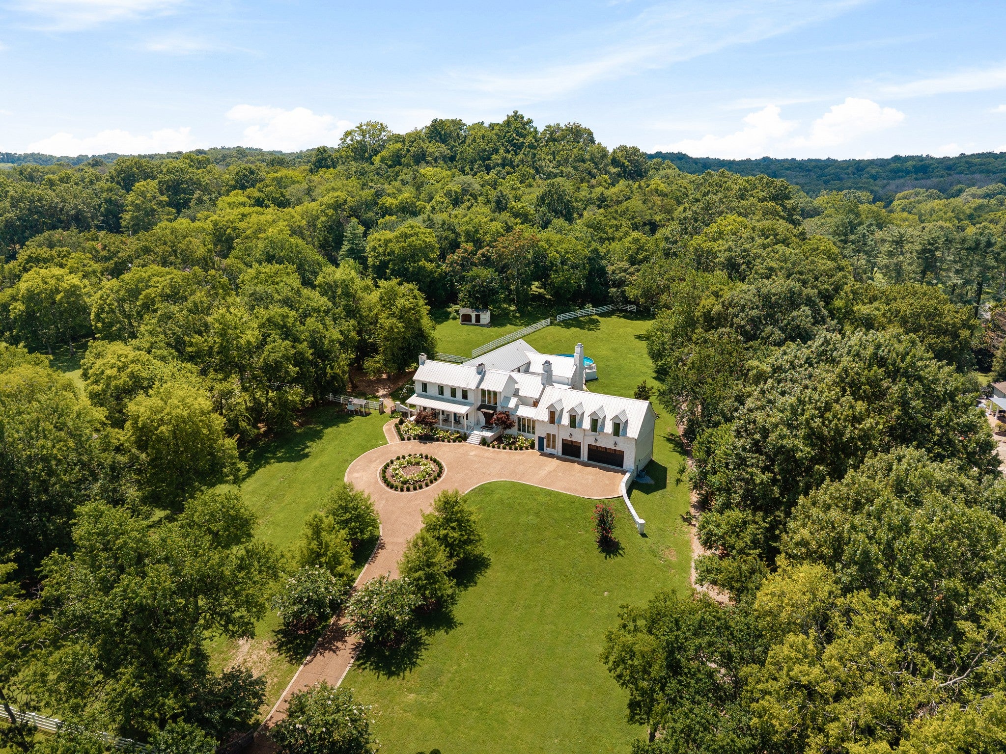 1747 Old Natchez Trce