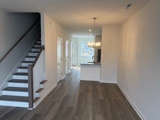 2203 Foster Ave 2203