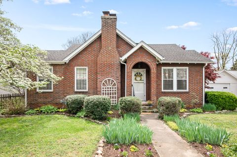 209 Kingwood Dr Murfreesboro TN 37129