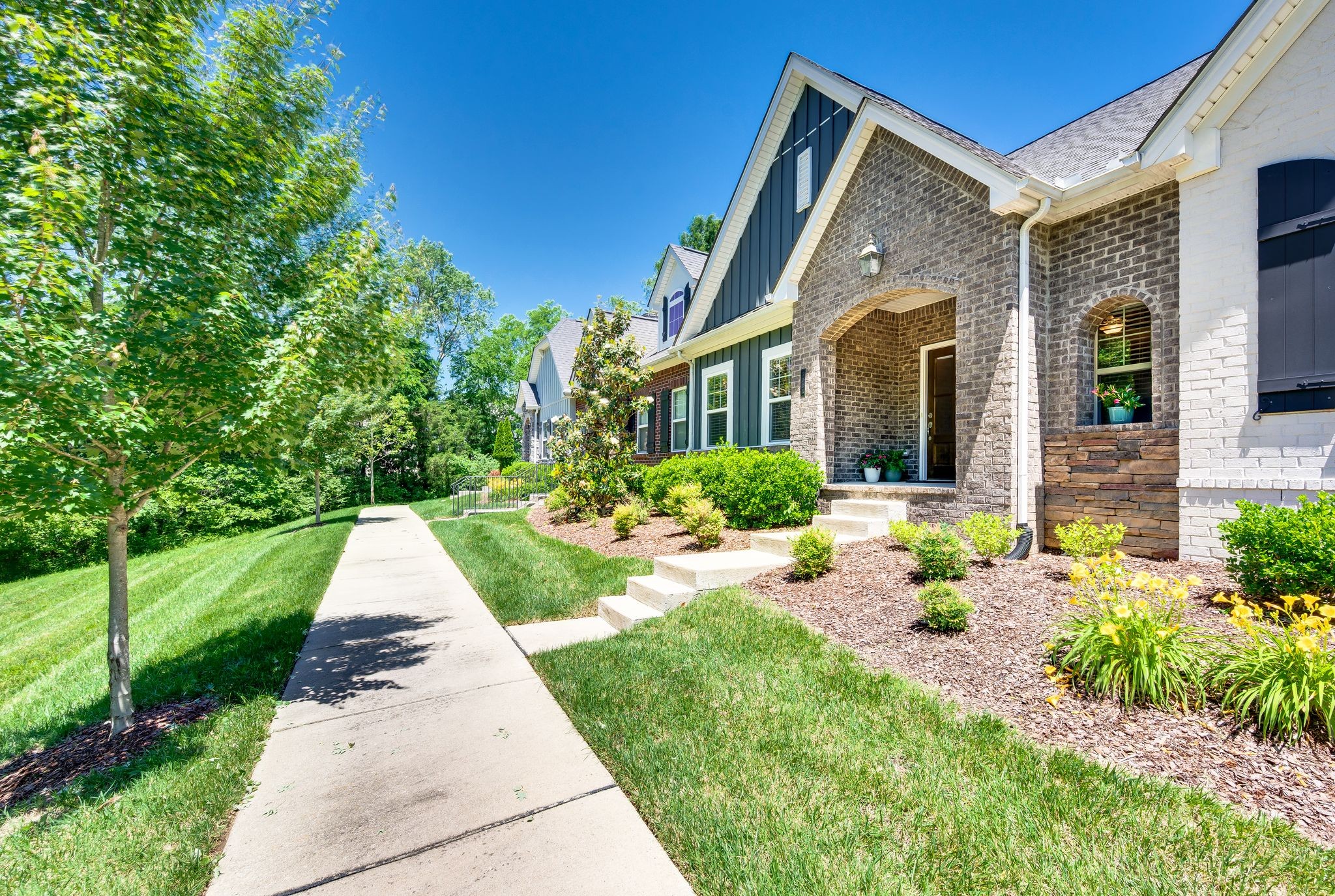 3023 Moultrie Cir