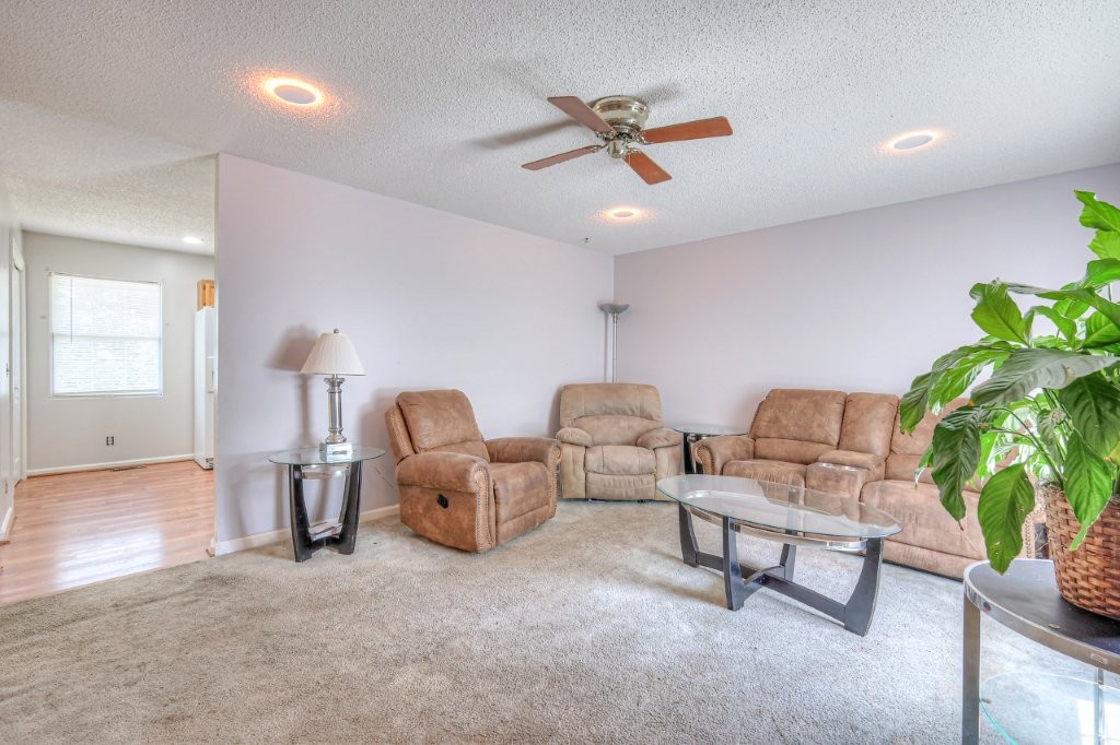 807 Shoma Drive