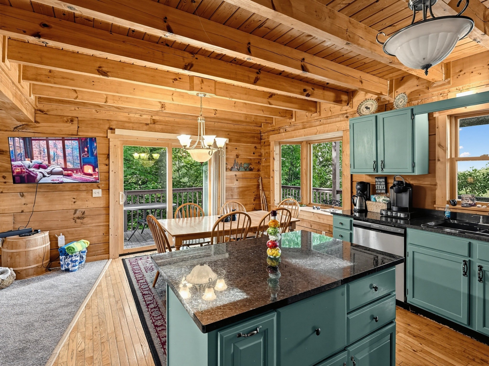 3639 Moonshine Way