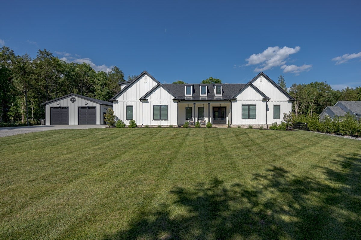 2207 Carpenter Bridge Rd