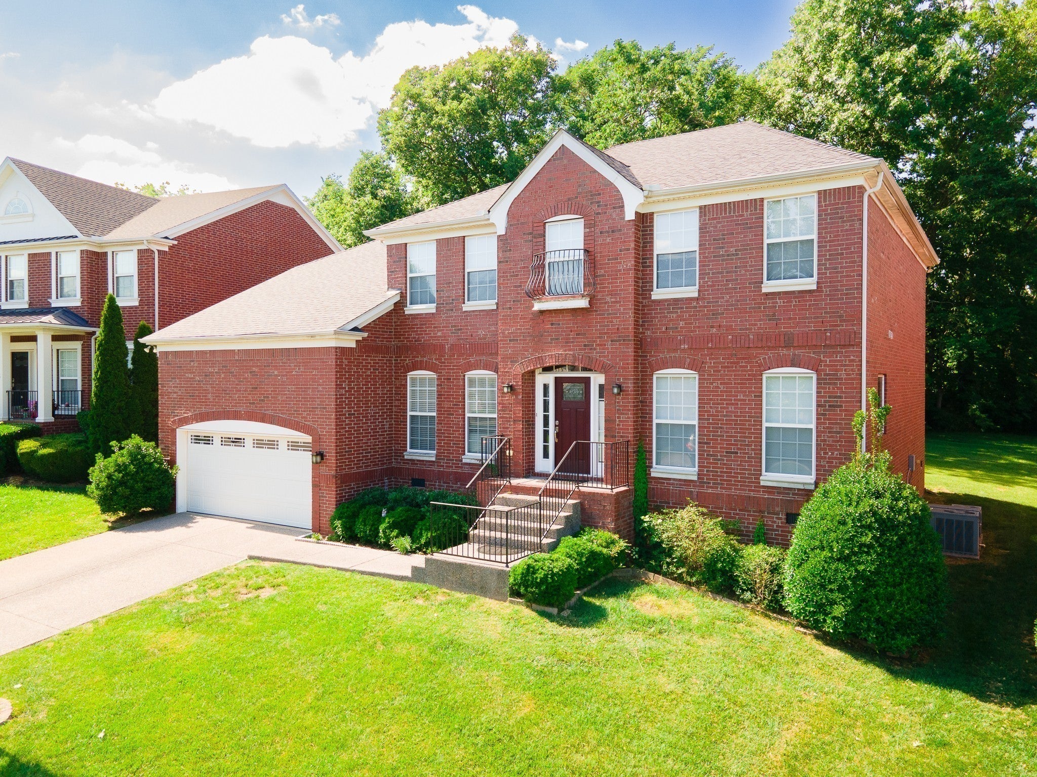 4.0-bed rental at 9714 Tanglewood Ln
