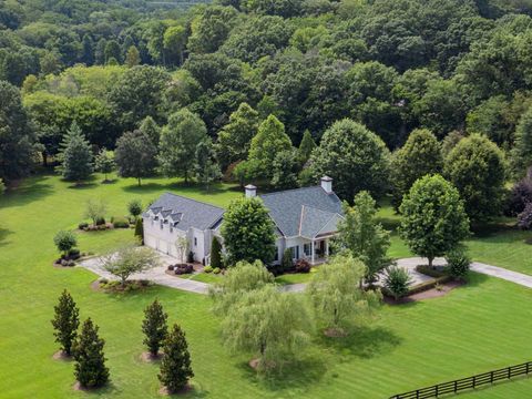 3615 Bear Creek Ln Thompsons Station TN 37179