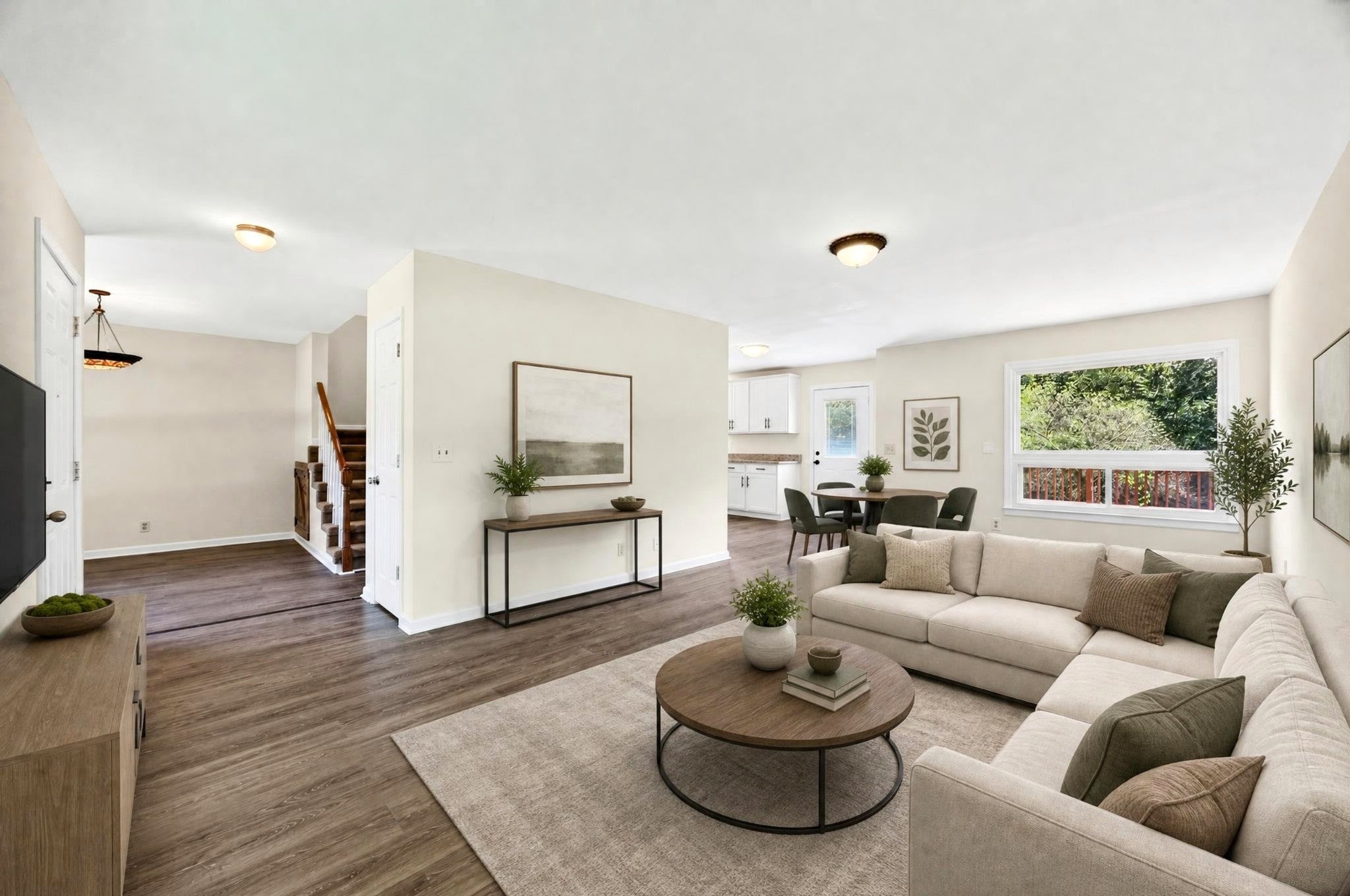 735 Cloud Dr