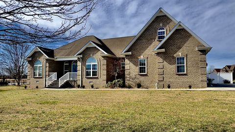 Photo of 192 Hills Dr, Hillsboro, TN 37342 (MLS # 3123561)