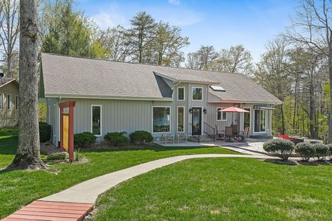 304 Saint George Dr Crossville TN 38558