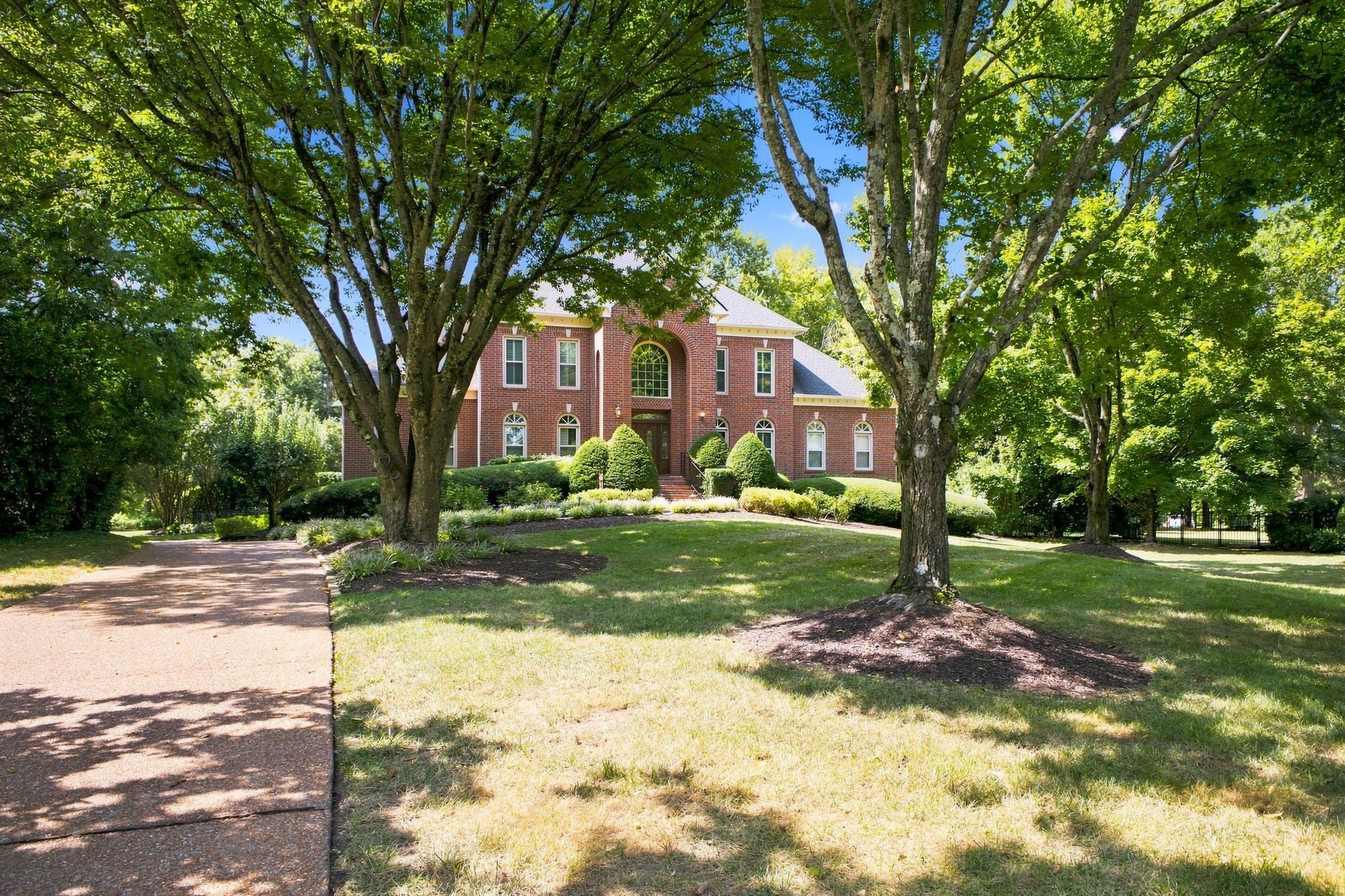 9180 Brushboro Ct