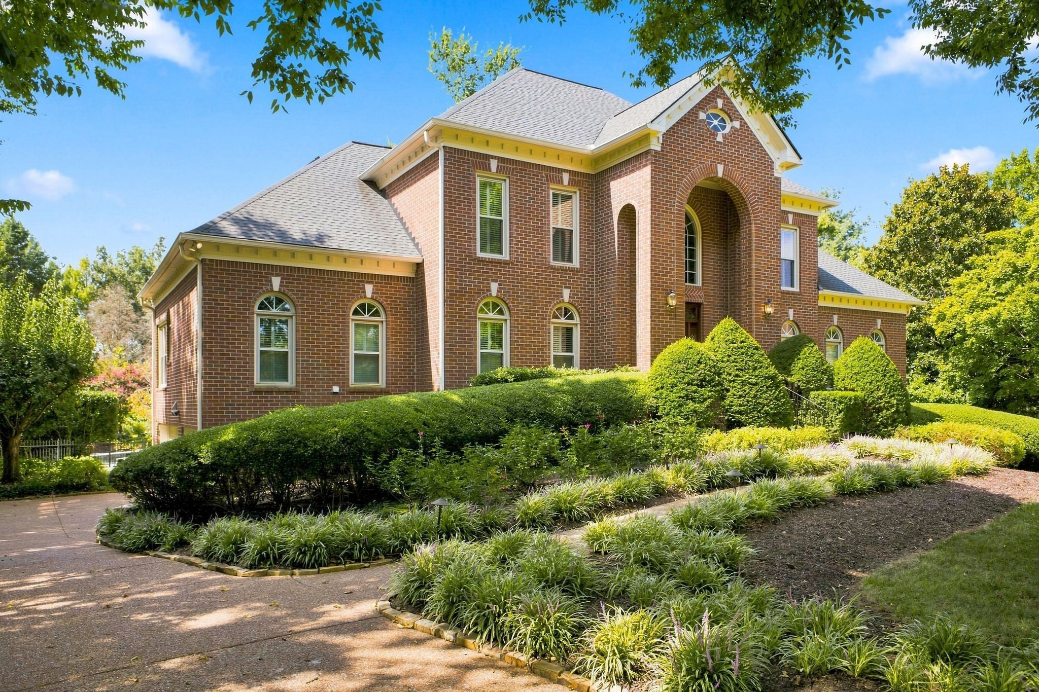9180 Brushboro Ct