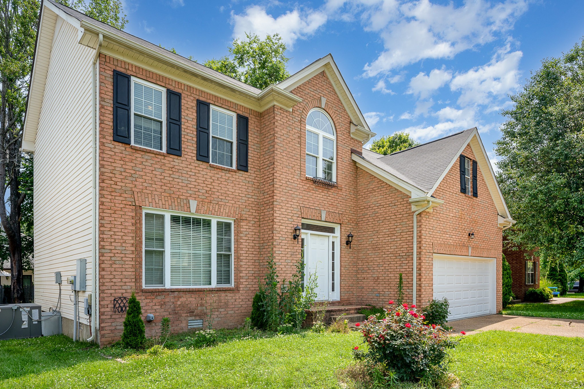 1112 Clairmonte Dr