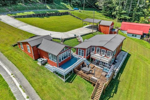 550 Shasteen Hollow Rd Lynchburg TN 37352