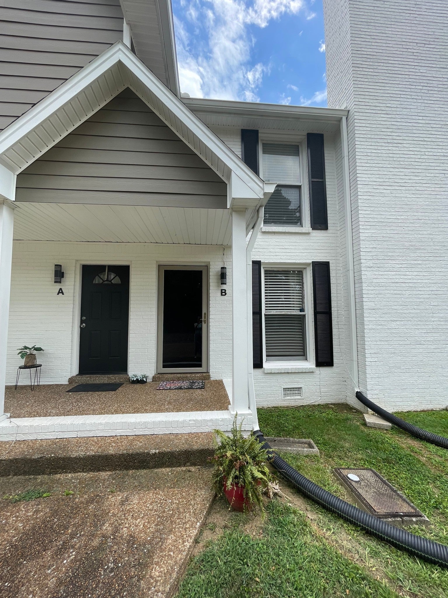 2.0-bed rental at 724b Due West Ave