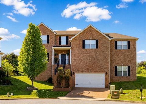 126 Judson Dr Hendersonville TN 37075