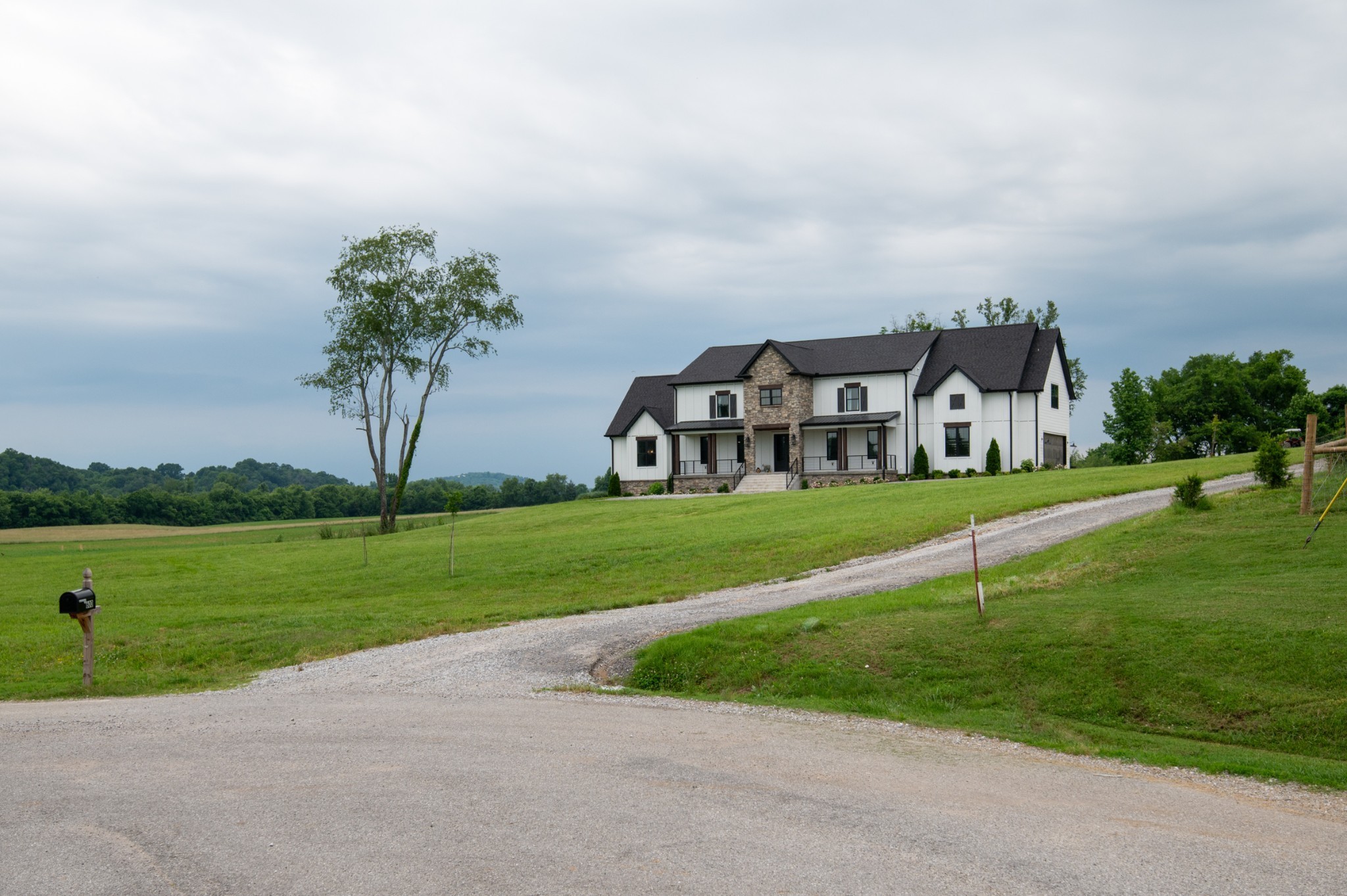 600 River Front Estates Ln