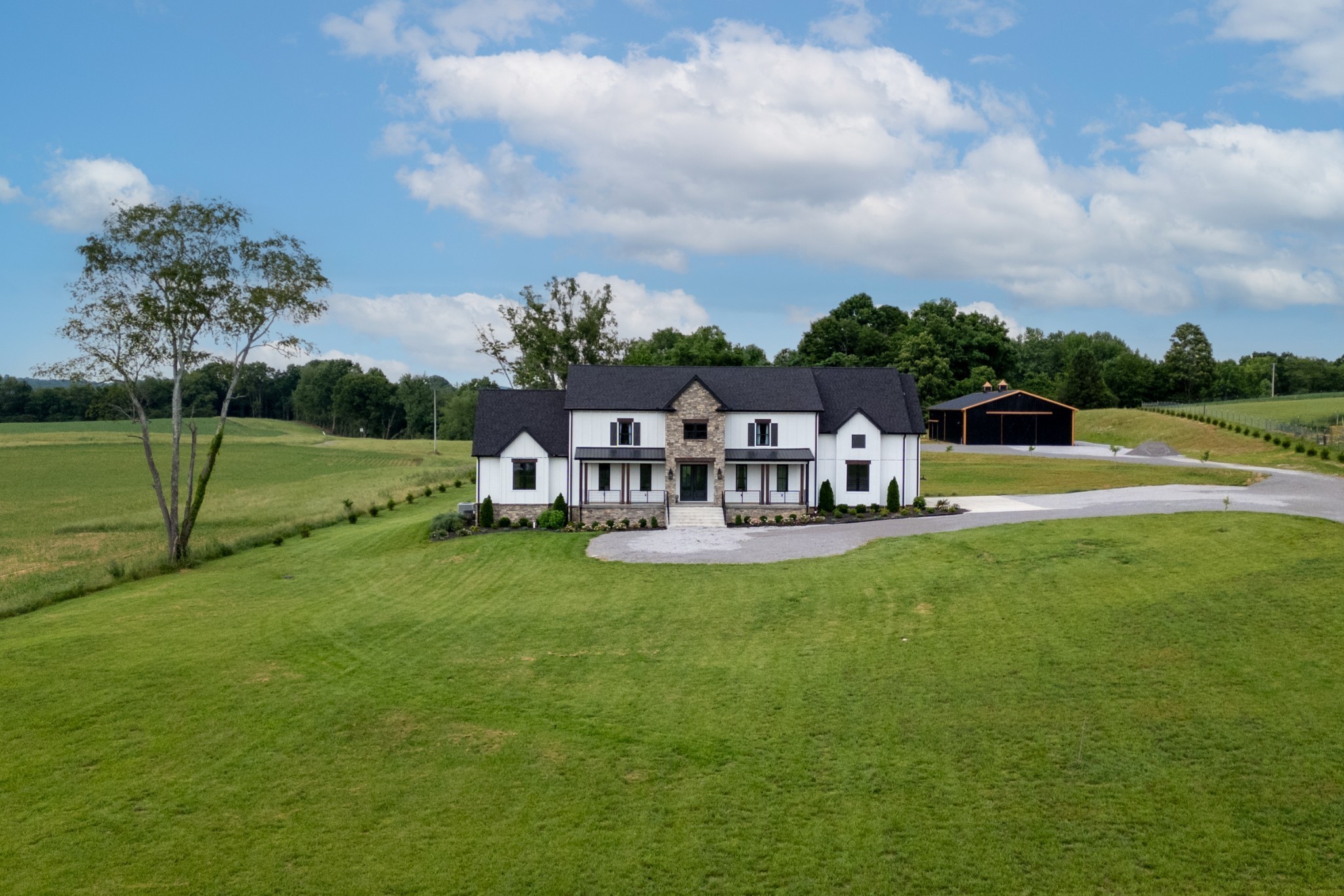 600 River Front Estates Ln