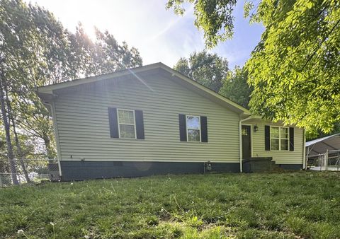 121 Lafon Dr Carthage TN 37030