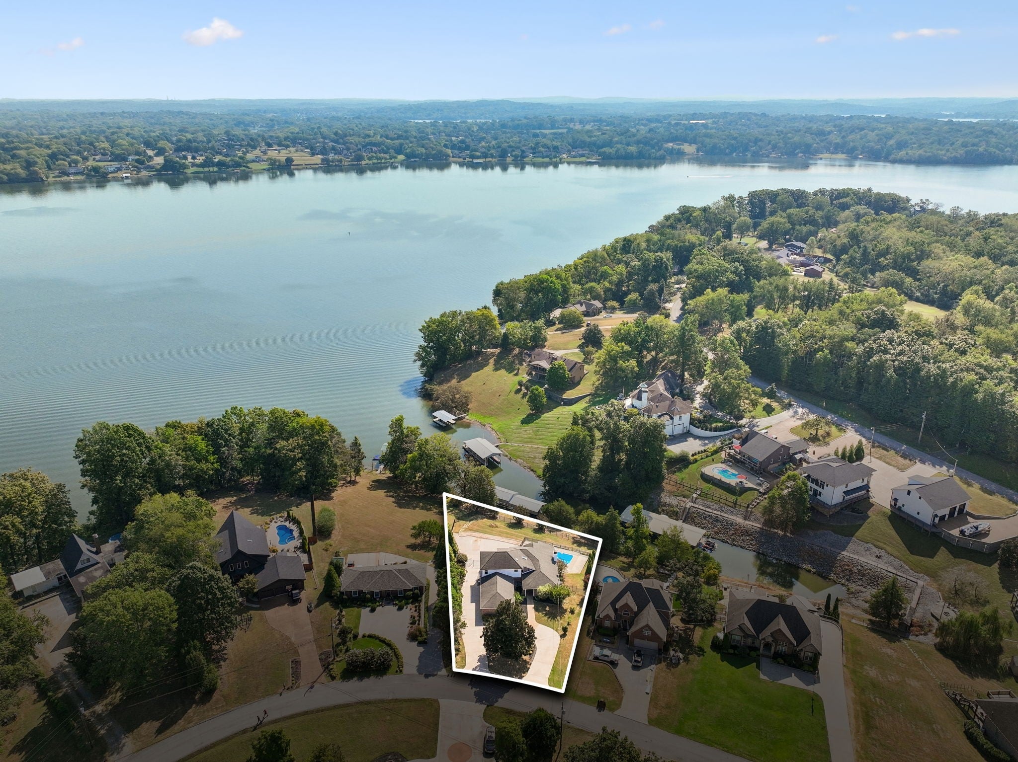 339 Lakeview Cir
