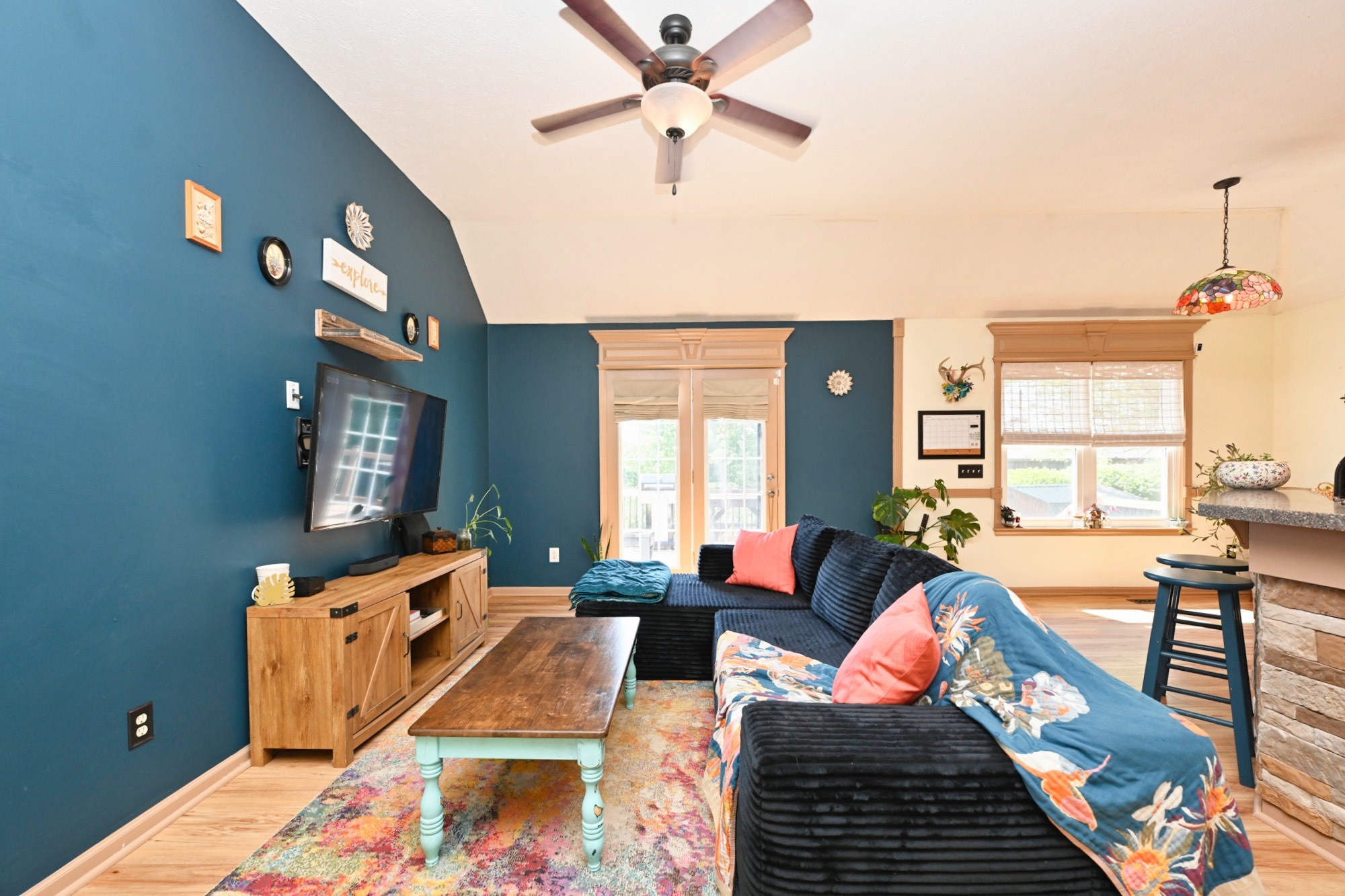 306 Michael Cir
