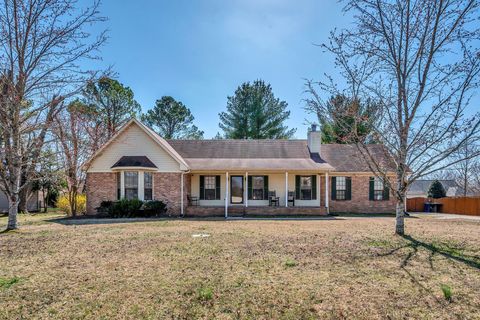 511 Upland Ct Murfreesboro TN 37129