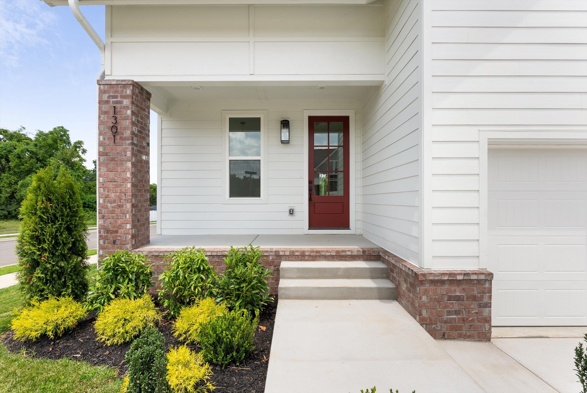 1301 Alderwood Pass