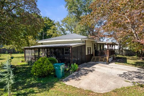 1506 Old Cowan Rd Winchester TN 37398