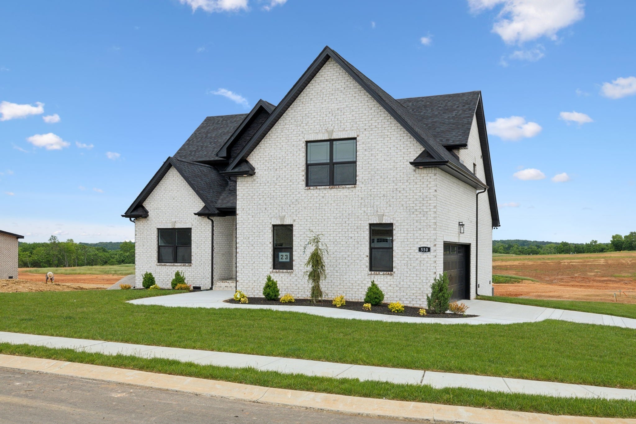 550 Foxglove Ln
