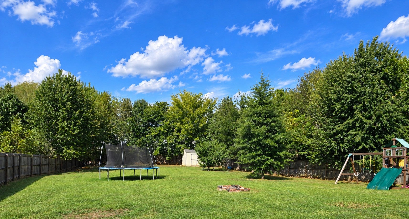 943 Commission Dr
