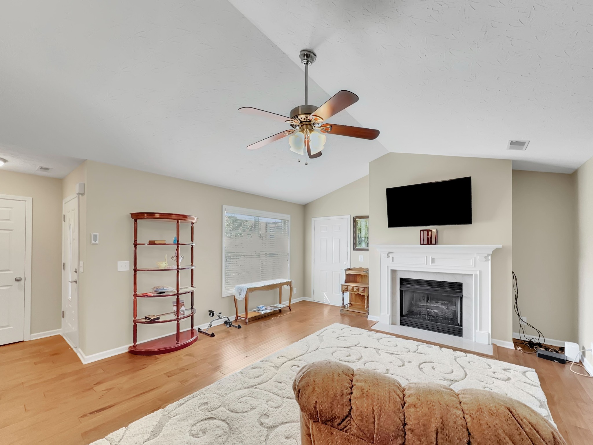 395 Devon Chase Hl 3804