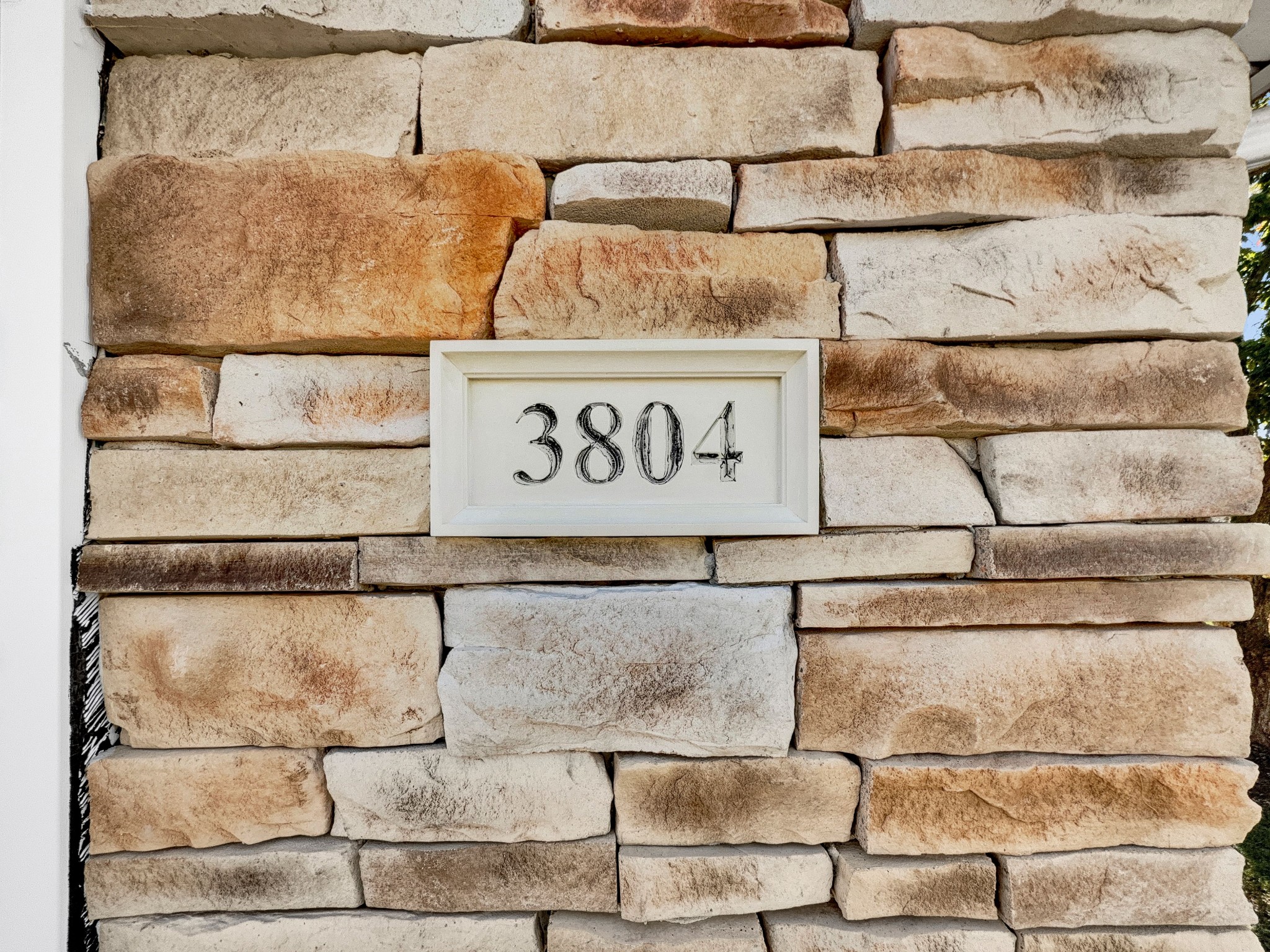 395 Devon Chase Hl 3804