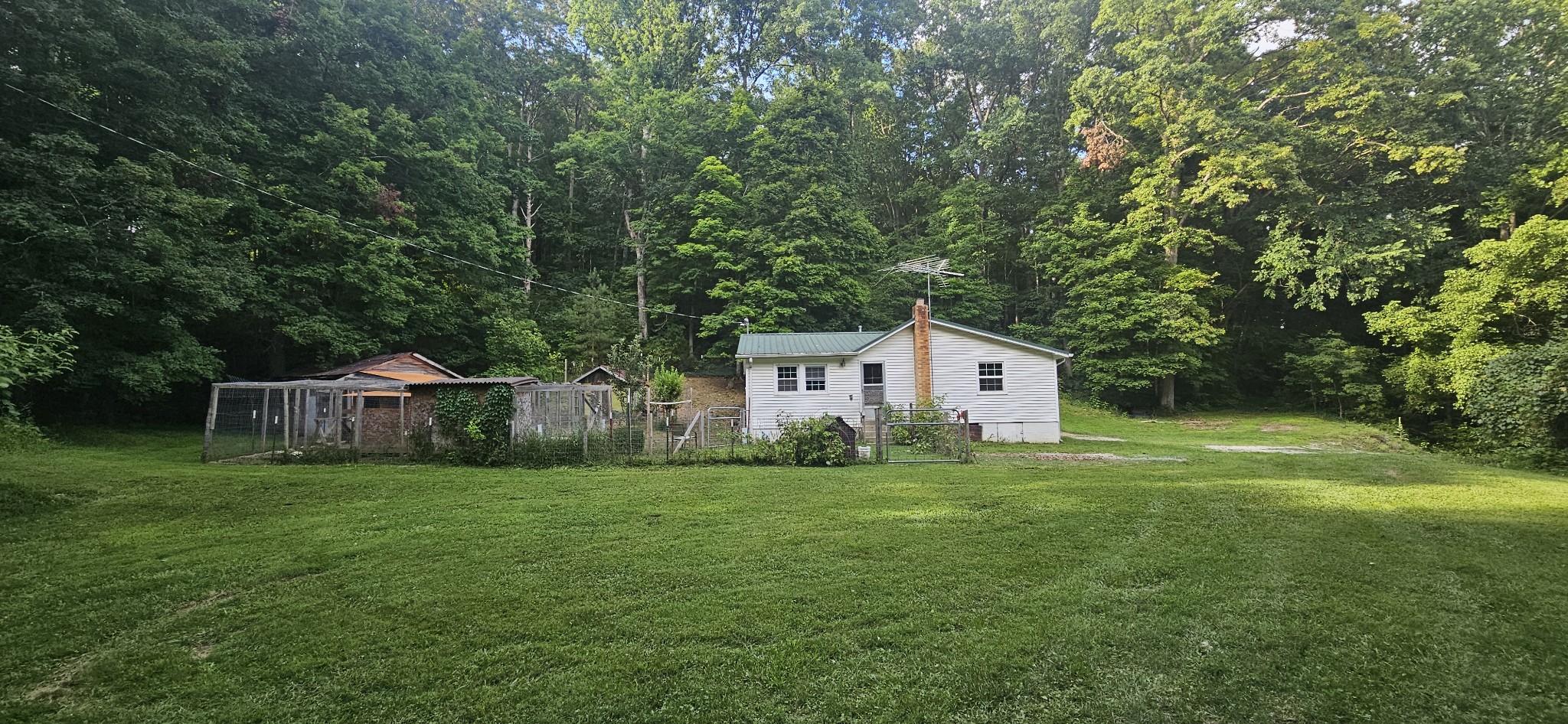 199 Perry Rd