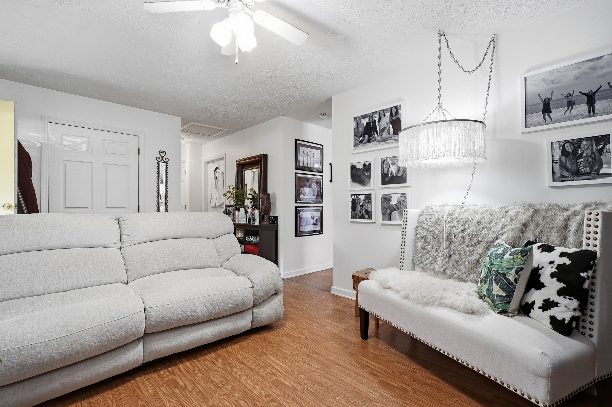900 Clay Ave