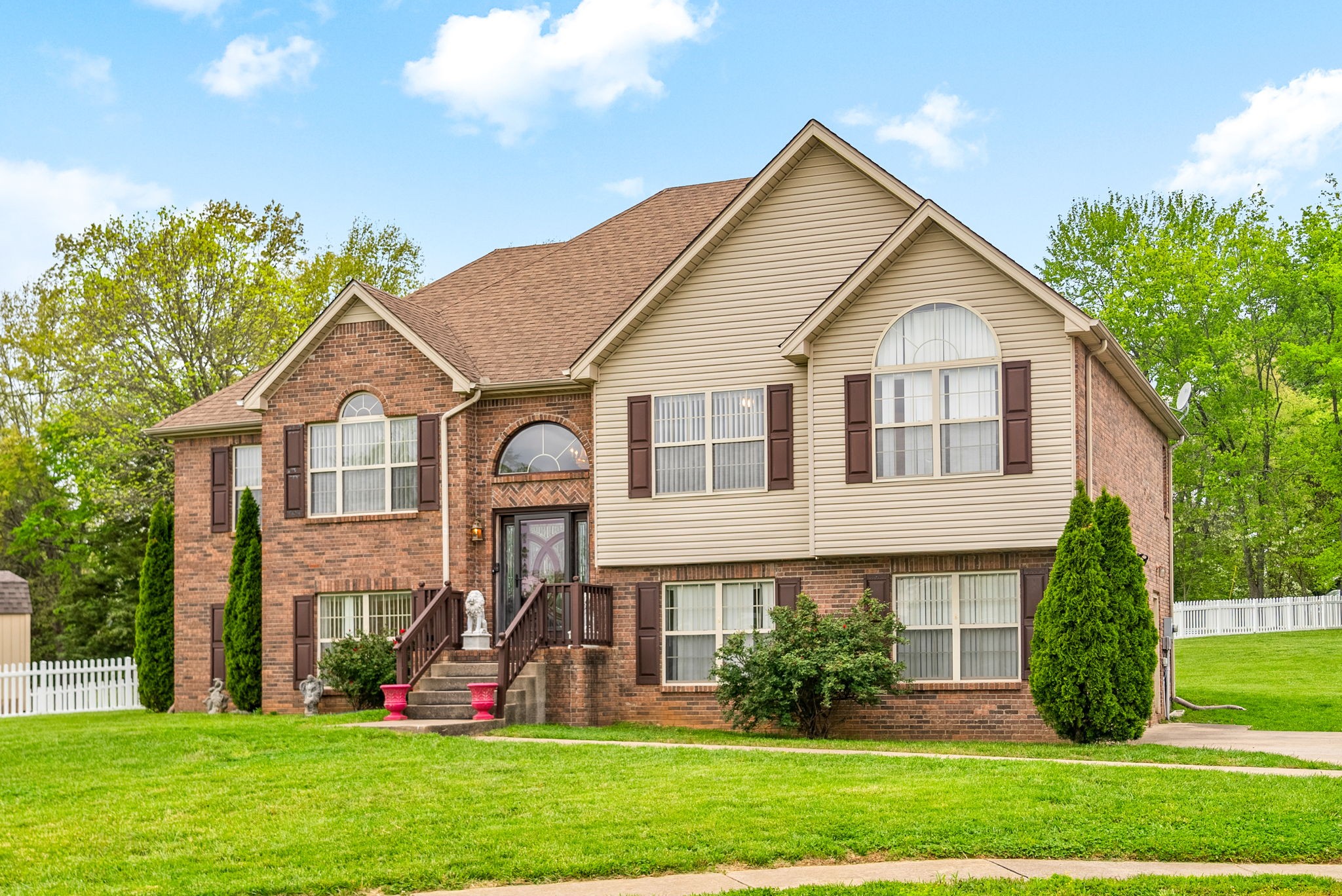3100 Shadow Bluff Ct