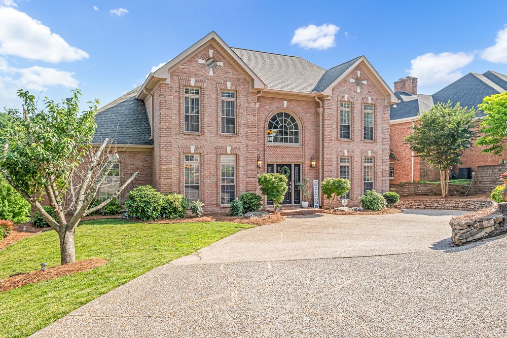 107 Spy Glass Way