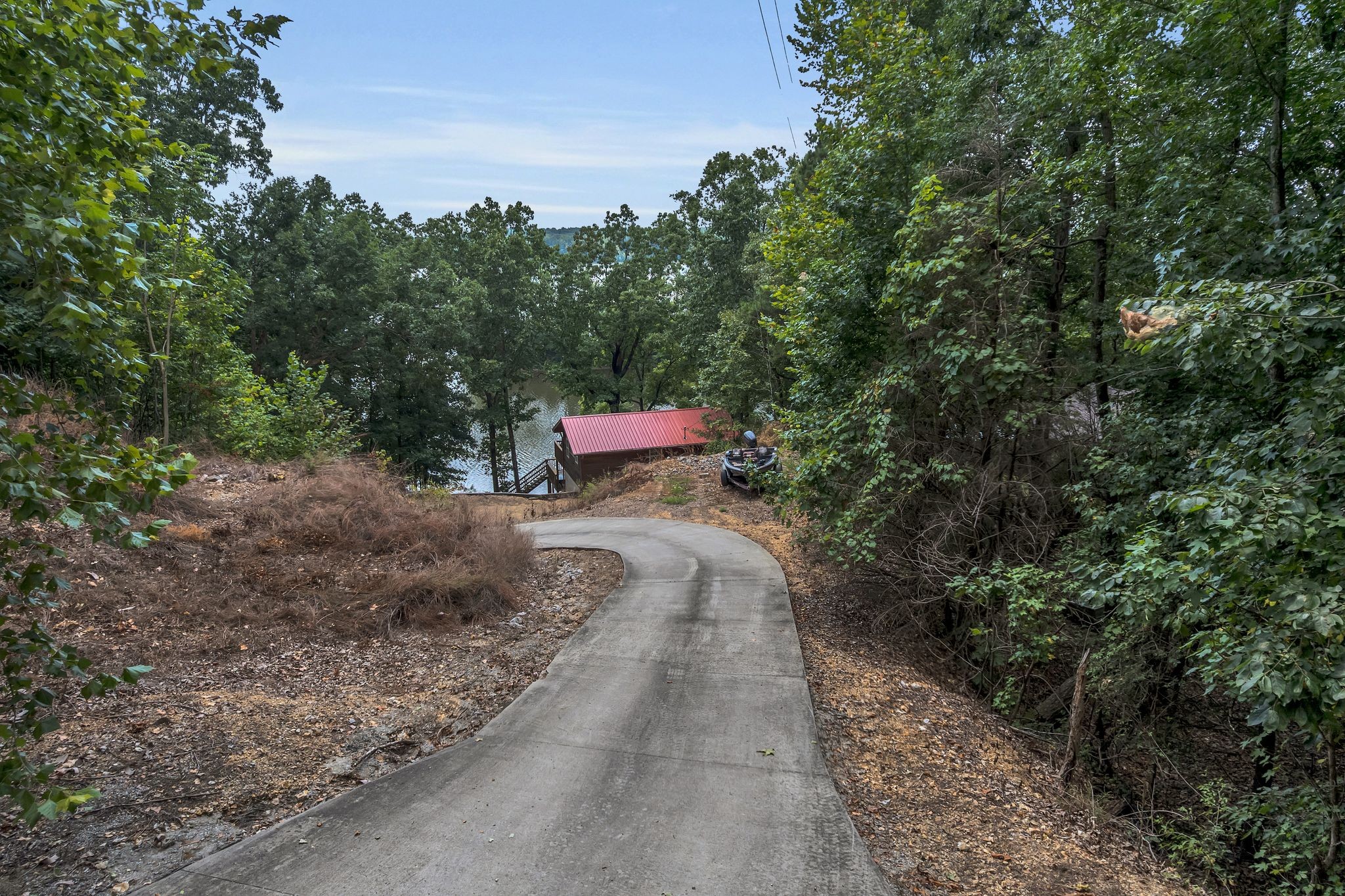 81 Davis N Lake Access Rd