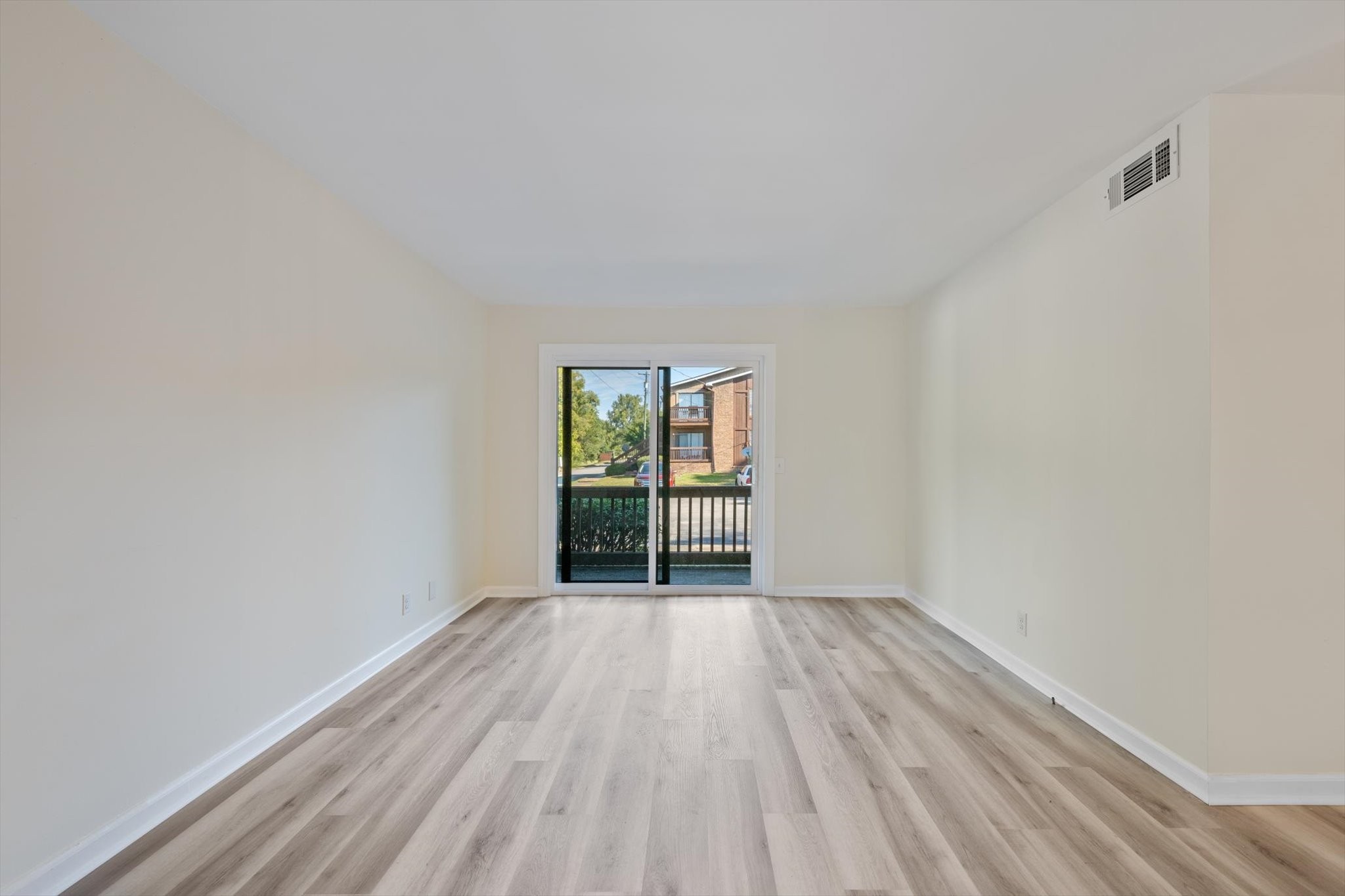 142 Brooke Castle Dr