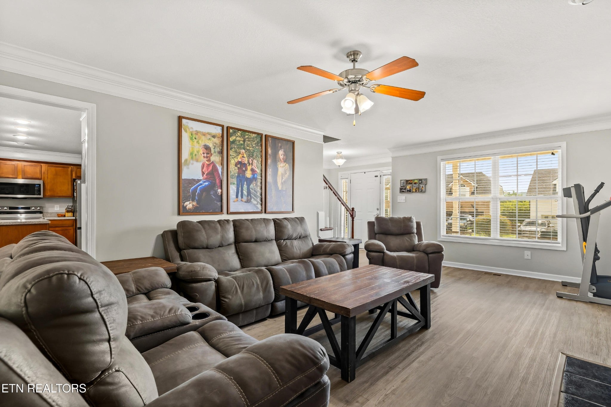 2911 Porch Swing Rd