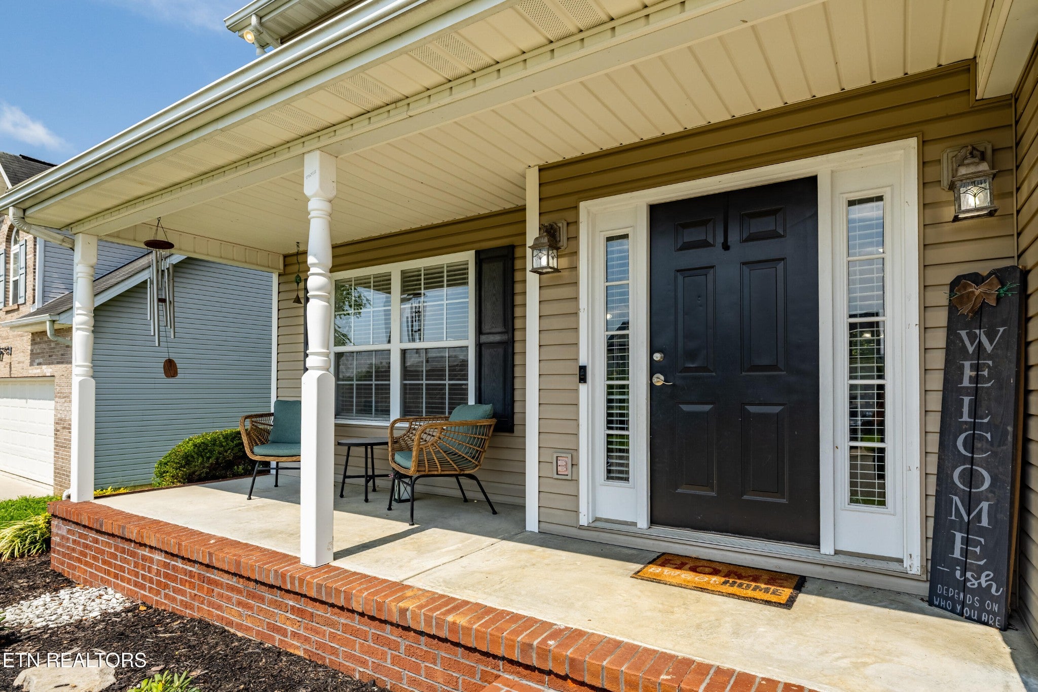 2911 Porch Swing Rd