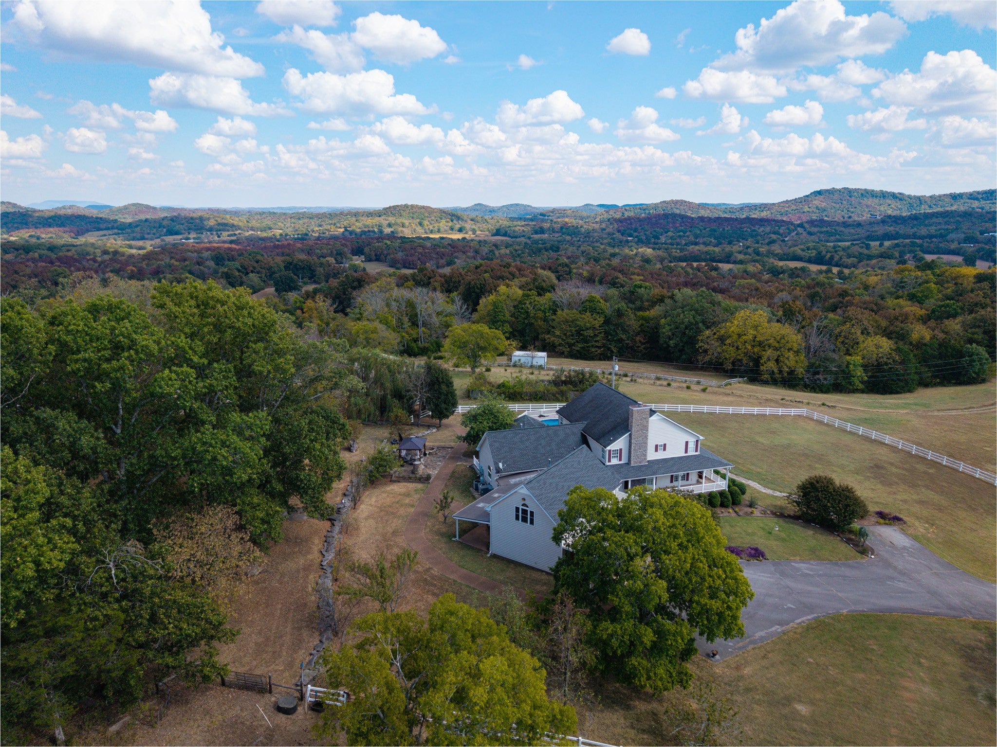 10663 Bradyville Pike