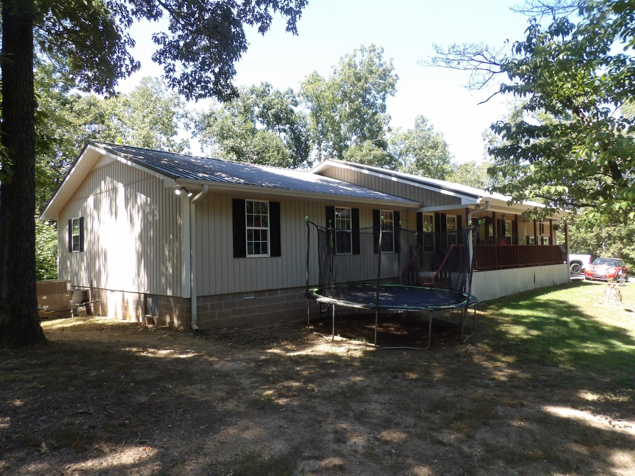 2719 McKenzie Rd
