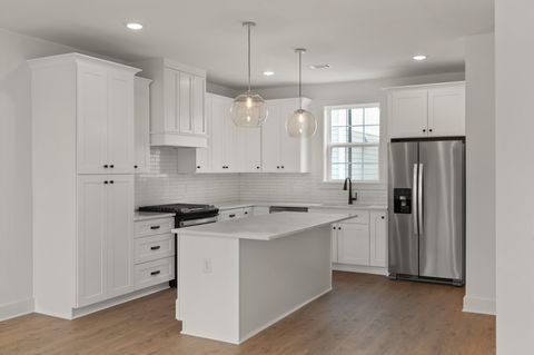 3342 Conviser Dr Nashville TN 37207