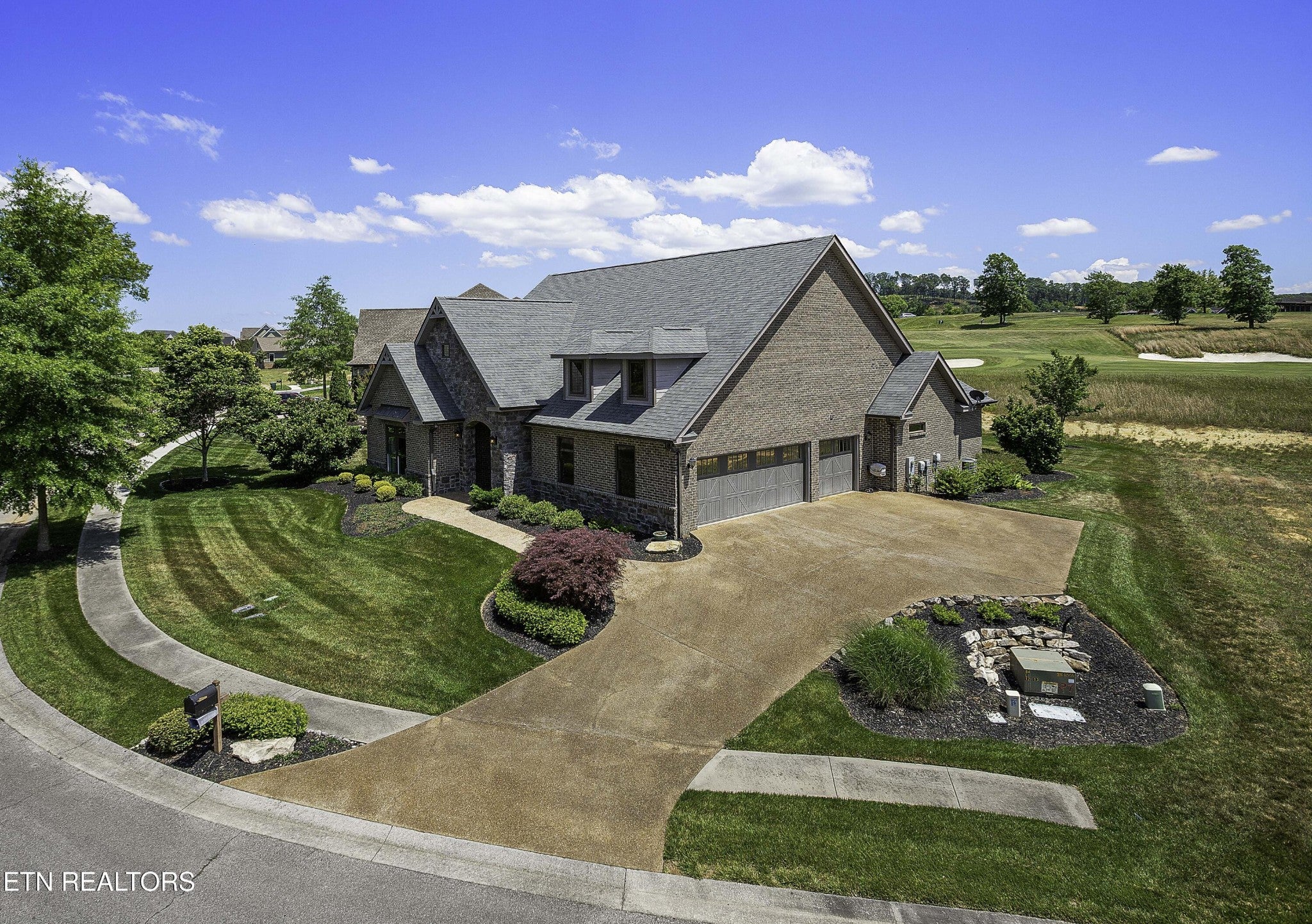 1099 Buckhorn Way