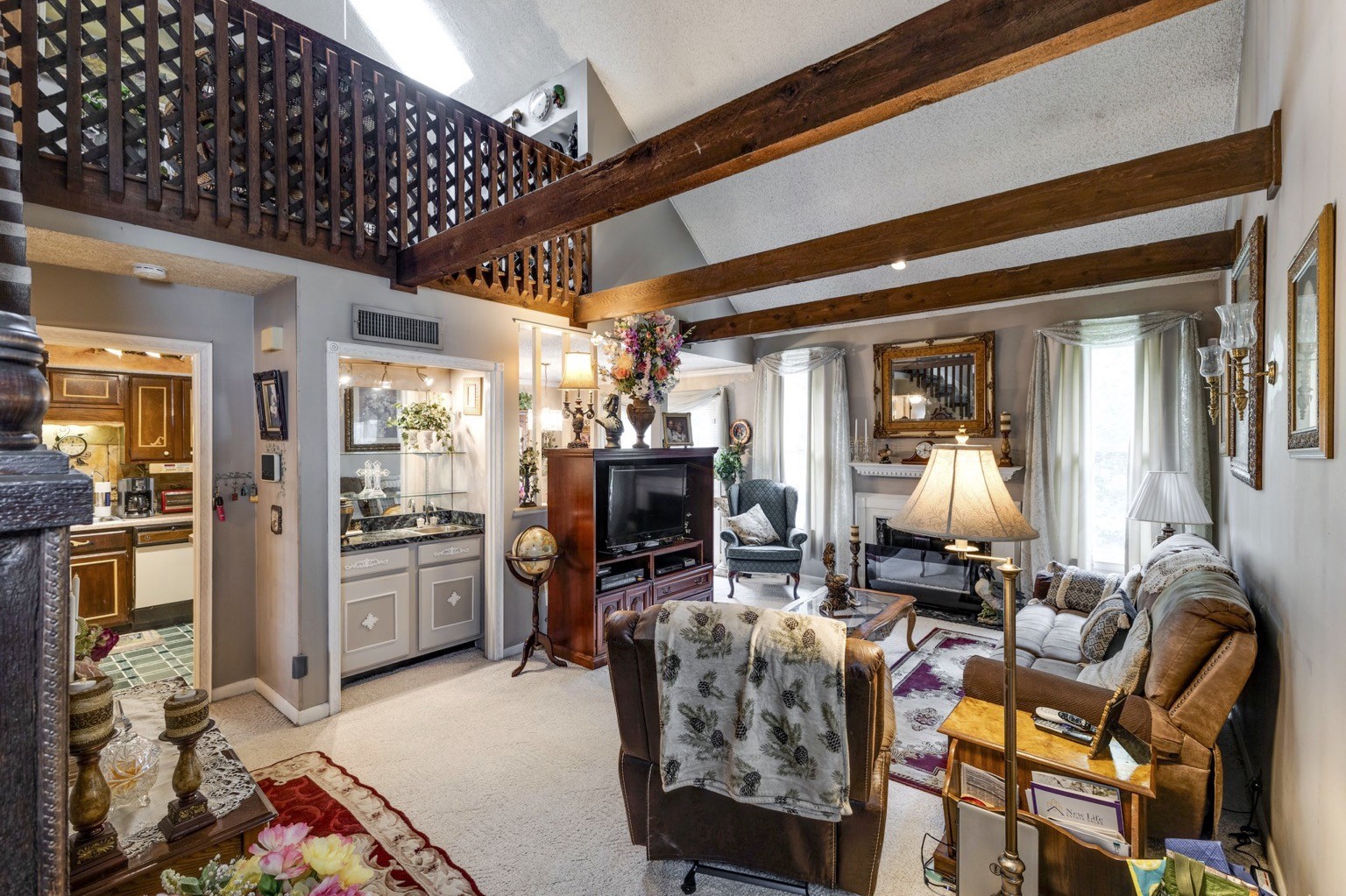 511 Clubhouse Ct