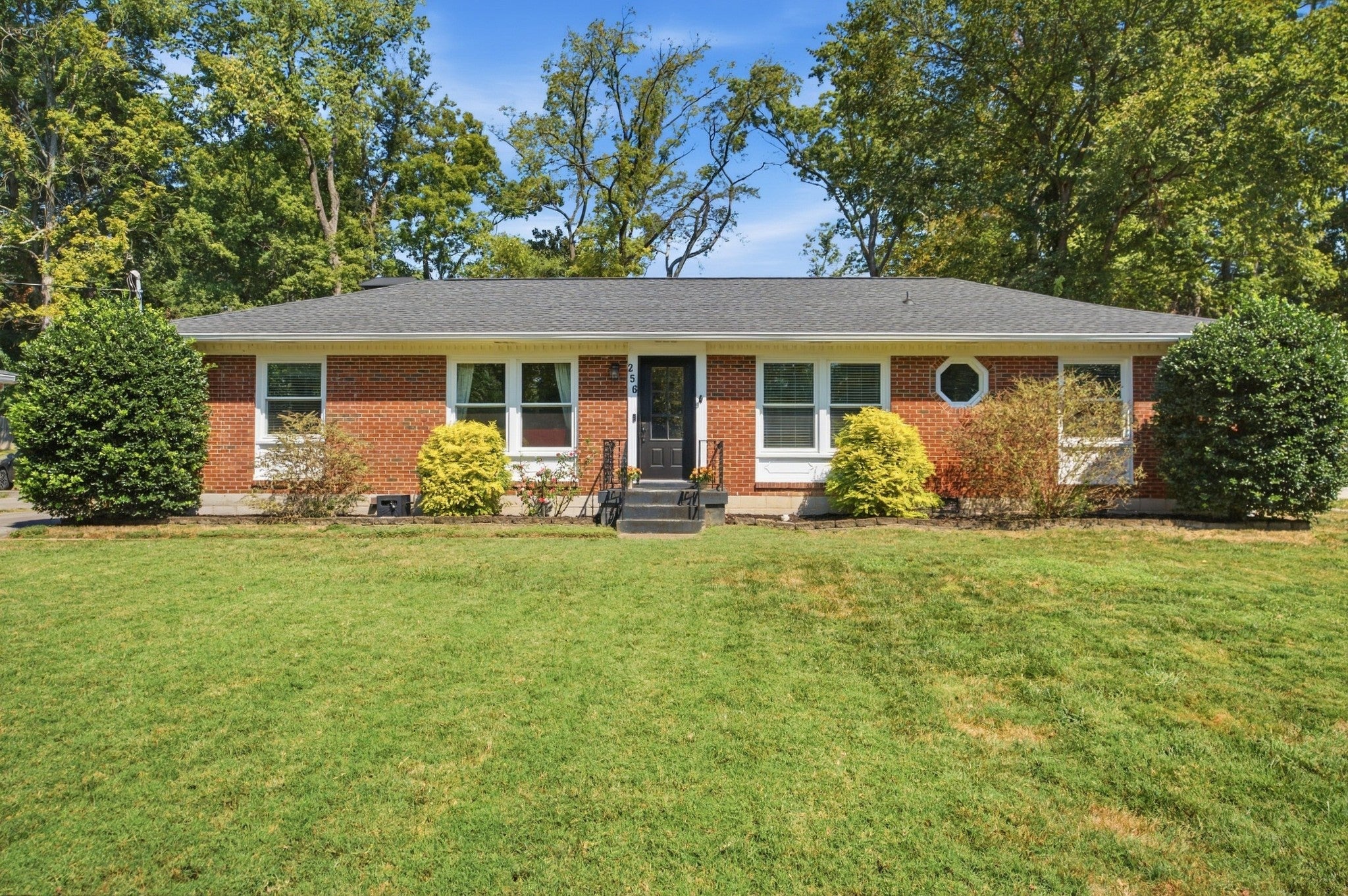 3-bed listing at 256 Blackman Rd, Nashville