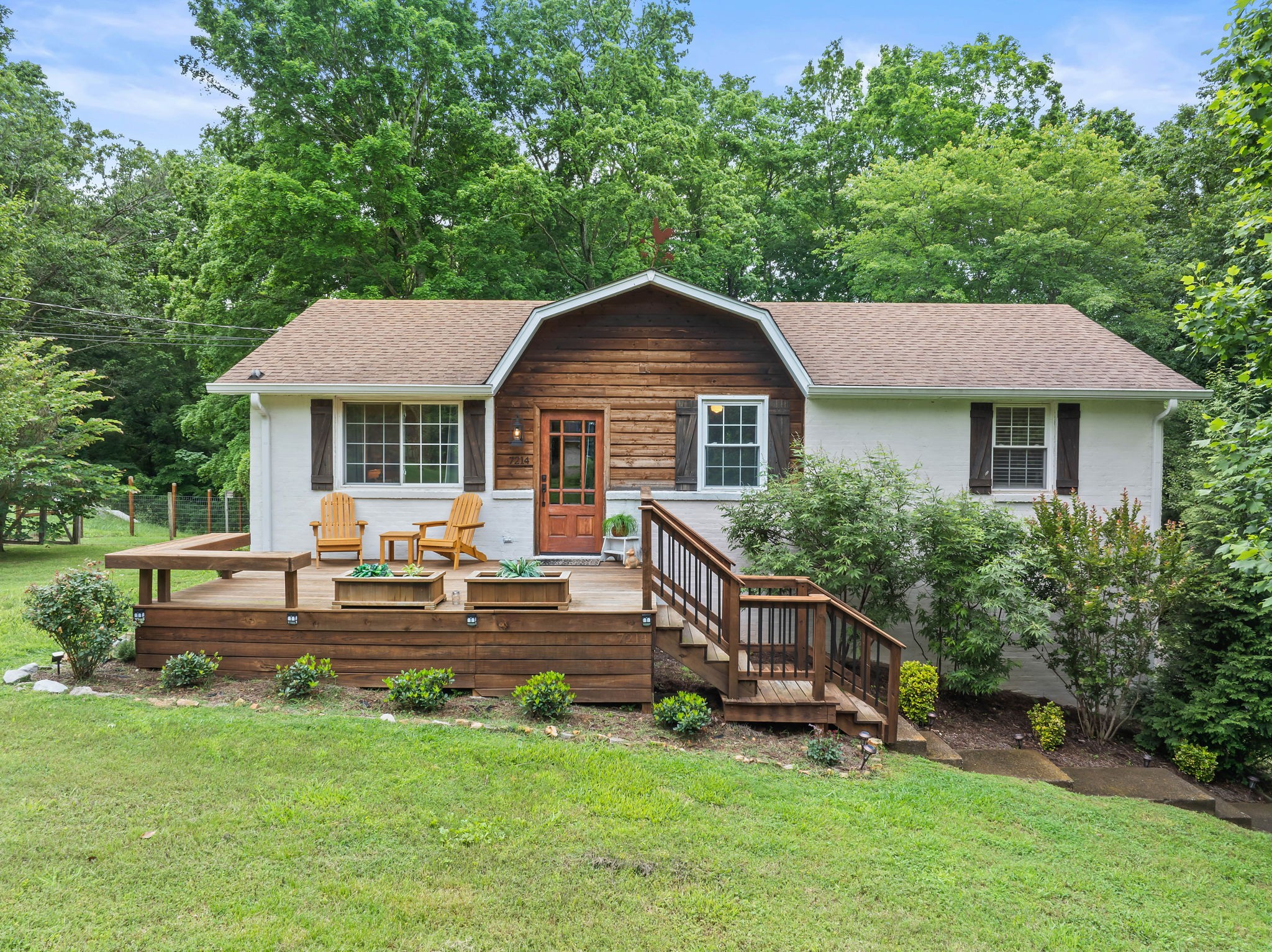 7214 Timberlane Dr