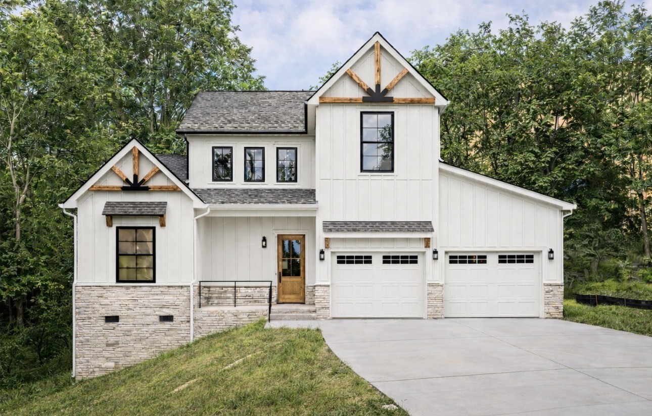 1104 S Graycroft Ave