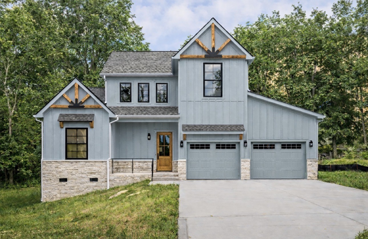 1104 S Graycroft Ave